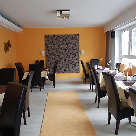 Hotel Parkhotel Und Boardingzimmer